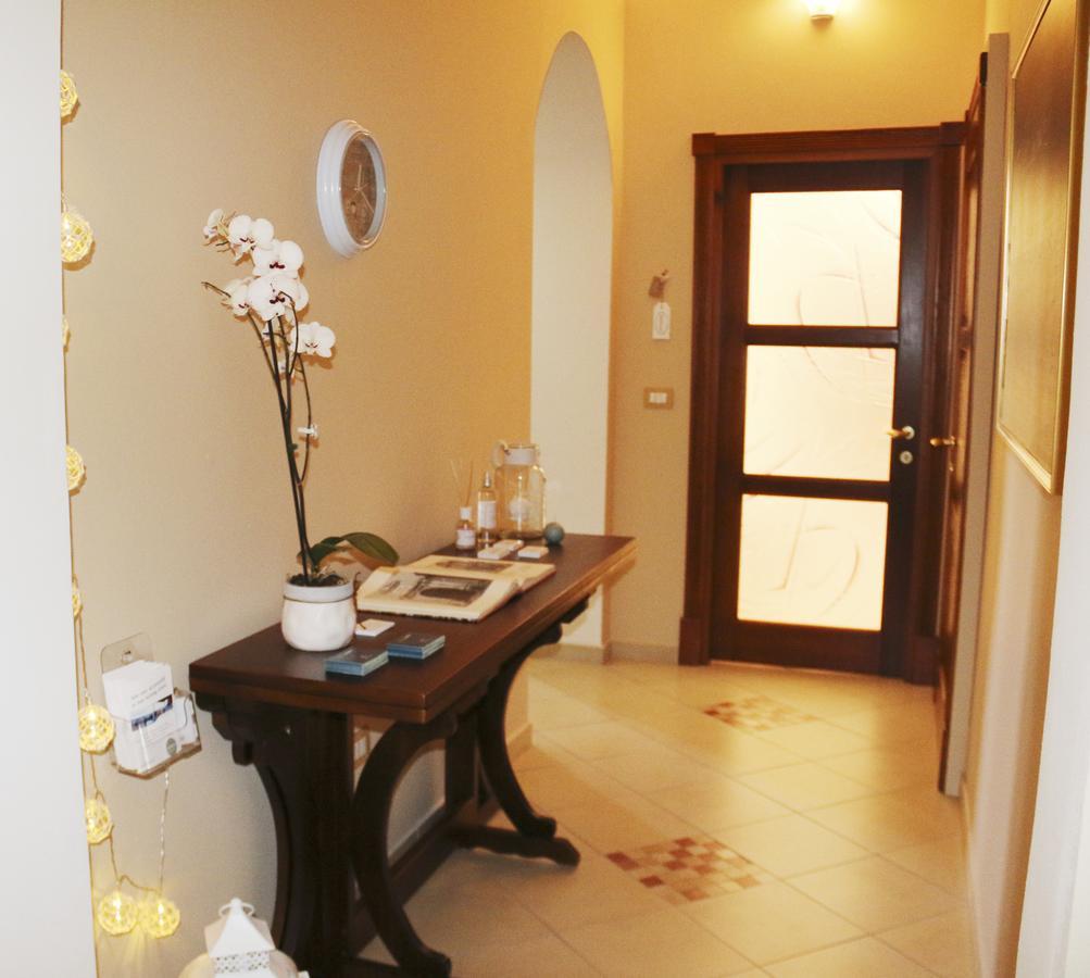 Sardinia Re Guest House Сассарі Екстер'єр фото